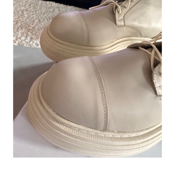 L’intervalle Yuni Beige Combat style Boots - Picture 7 of 10